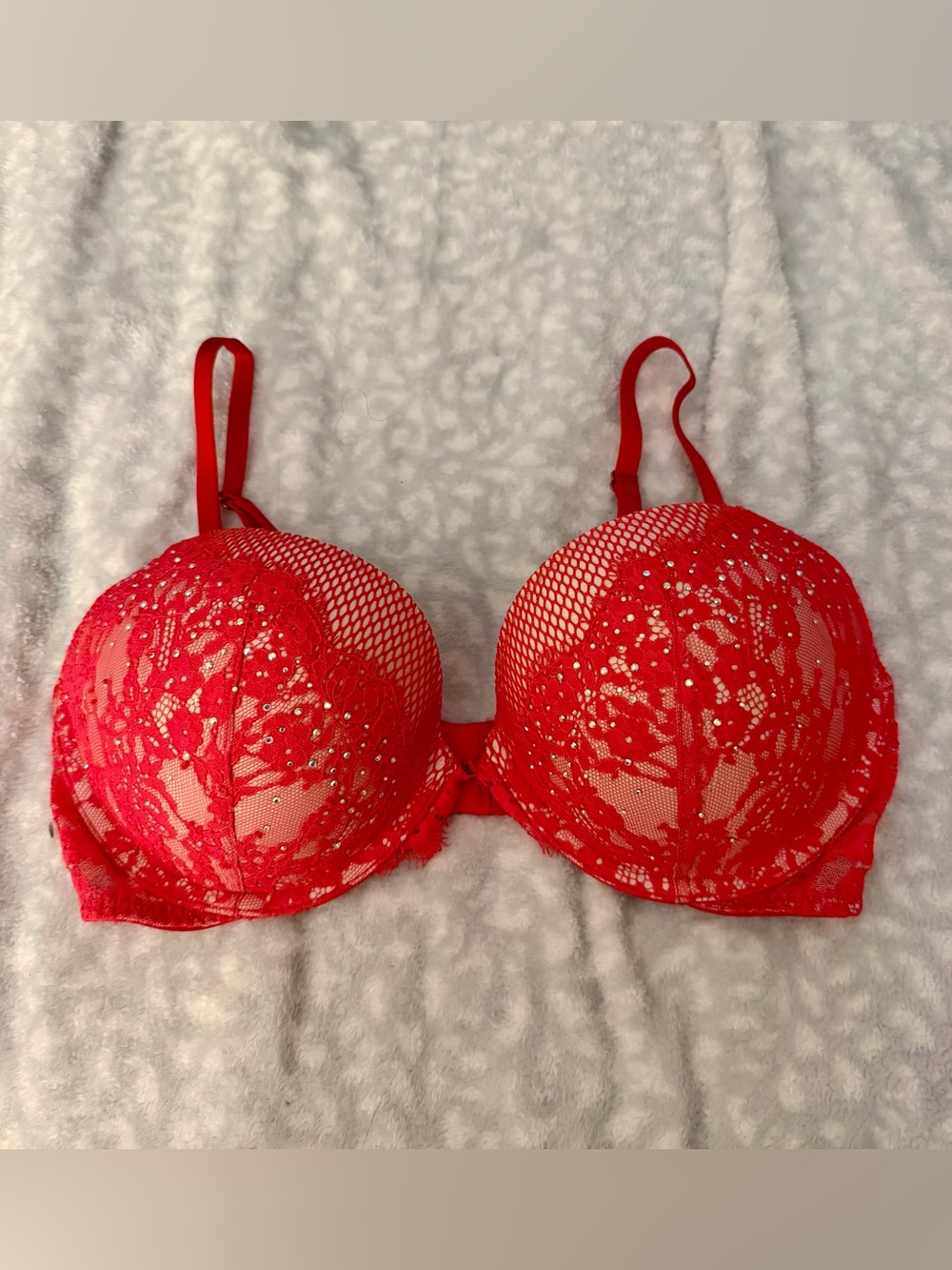 Victoria’s Secret Red Lace Push-Up Bra - 36C